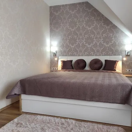 Apartment Lelle Grand Apartman *