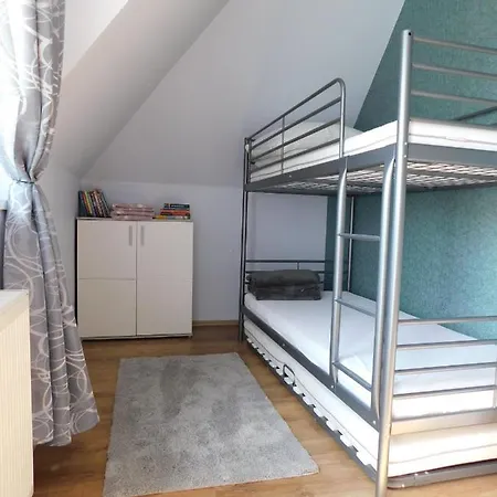 Lelle Grand Apartman * 발라톤엘
